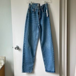 Urban Outfitters | High Rise Baggy Jeans